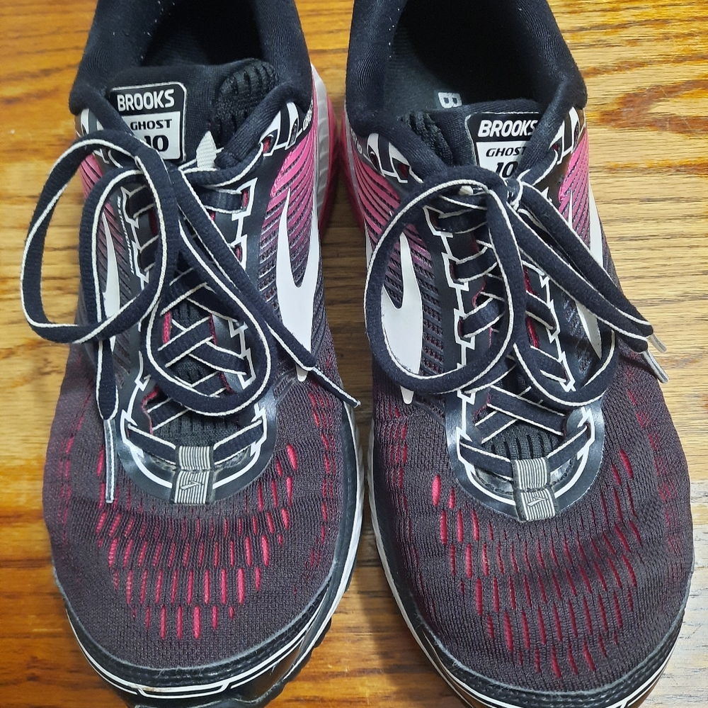 Brooks Ghost 10